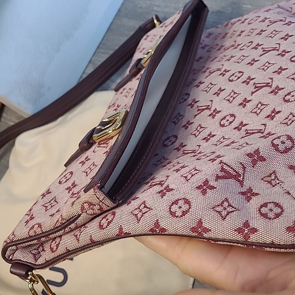 2 Way Louis Vuitton Francoise Bag - Picture 12 of 12